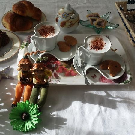 B&B A Casa Di Grazia Неаполь Экстерьер фото