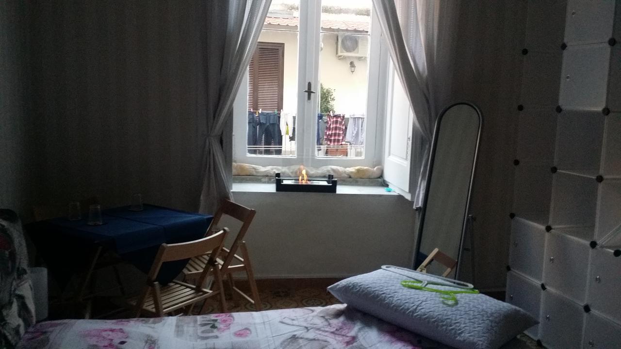 B&B A Casa Di Grazia Неаполь Экстерьер фото