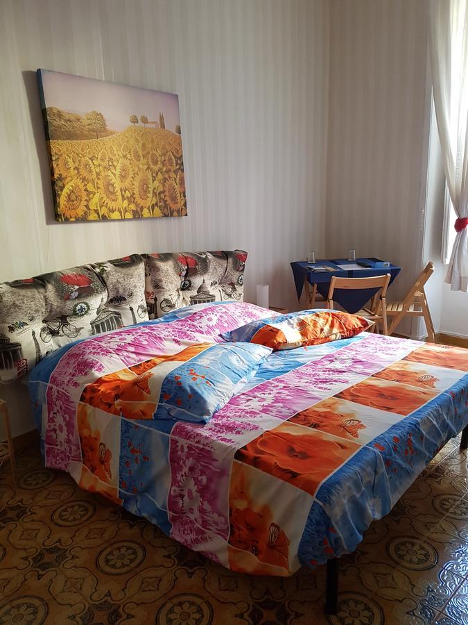 B&B A Casa Di Grazia Неаполь Экстерьер фото